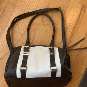 Black and Ivory Liz Claiborne purse